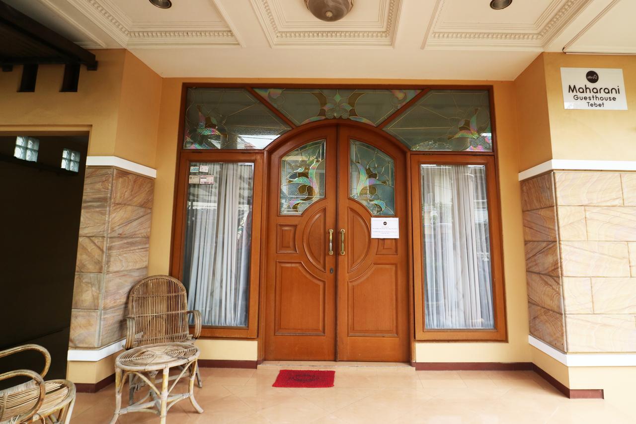 Maharani Guesthouse Tebet Syariah Jakarta Exterior photo